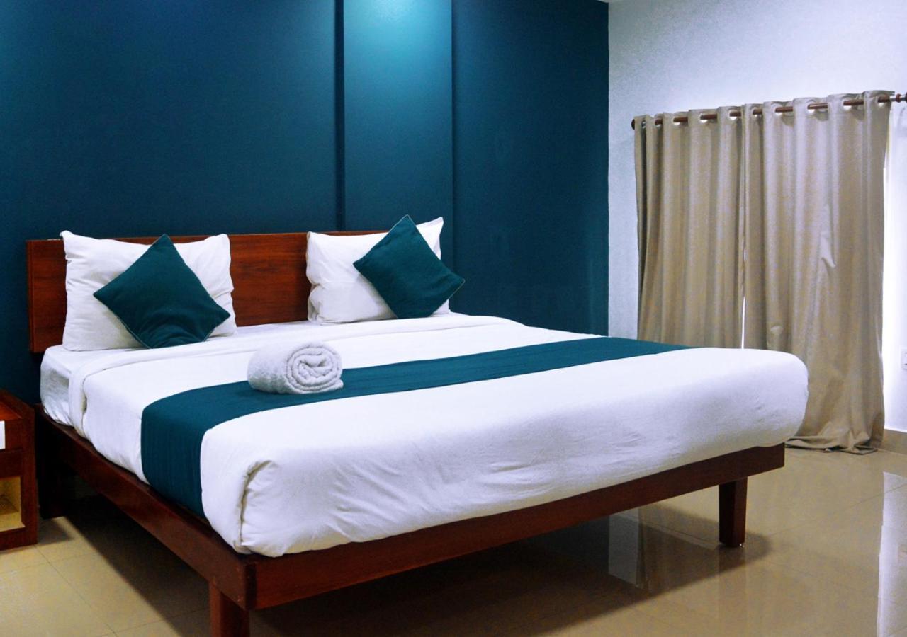 Kochi The Reach Hotel מראה חיצוני תמונה