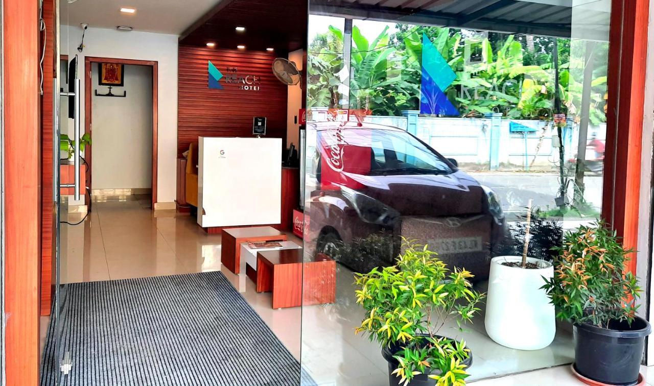 Kochi The Reach Hotel מראה חיצוני תמונה